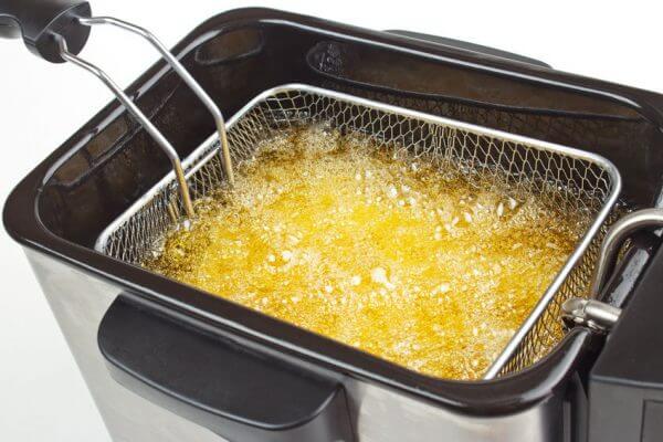 Elke week Slank Toepassen Frituurpan schoonmaken, de beste tips voor een frisse frituur!